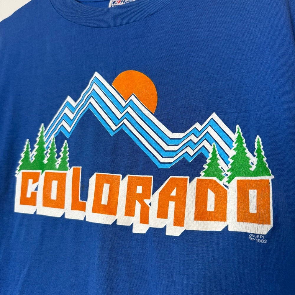Vintage 70s Single Stitch Hanes 50/50 Colorado Graphic T shirt  size medium - Picture 2 of 8